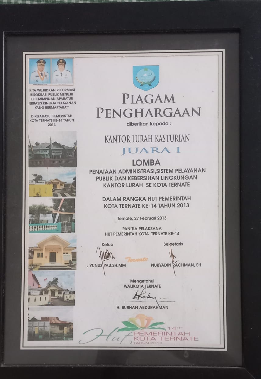 Kantor Lurah Kasturian "JUARA I"